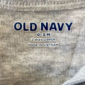 Unisex footed baby pajamas